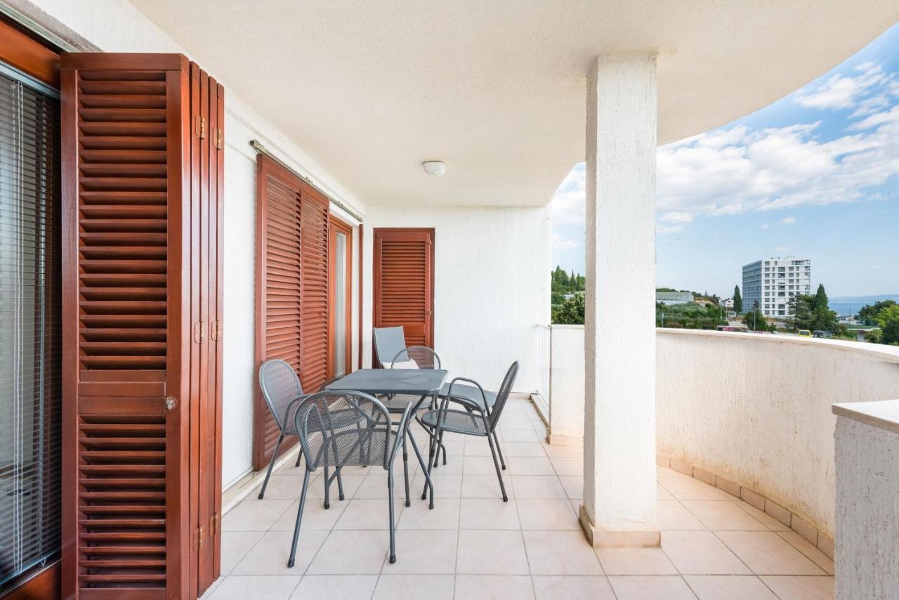 Apartments Mrs Brightside Спліт Екстер'єр фото