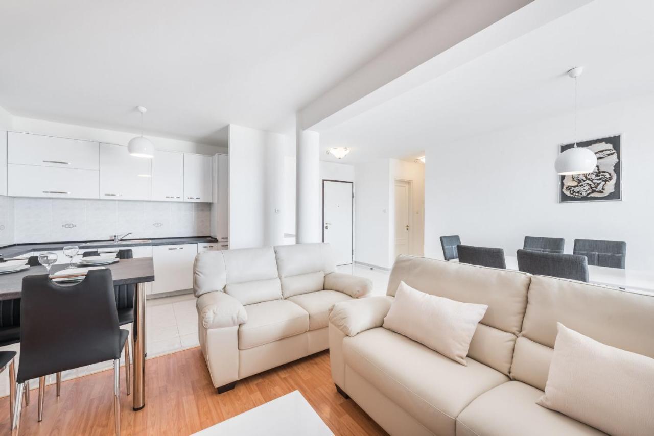 Apartments Mrs Brightside Спліт Екстер'єр фото